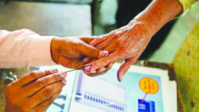 ದೆಹಲಿ ವಿಧಾನಸಭಾ ಸ್ಥಾನಗಳಿಗೆ ಮತದಾನ 