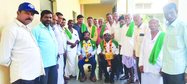 ಕರ್ನಾಟಕ ರಾಜ್ಯ ರೈತರ ಸಂಘ ಹಾಗೂ ಹಸಿರು ಸೇನೆ ವತಿಯಿಂದ ಸನ್ಮಾನ  