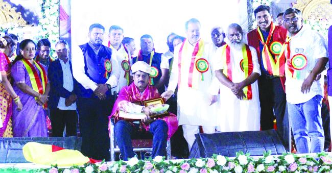 ಸ್ವಾಮಿ ವಿವೇಕಾನಂದ ರಾಷ್ಟ್ರೀಯ ಸದ್ಭಾವನಾ ಪ್ರಶಸ್ತಿ:  ಕೊಪ್ಪಳ ಜಿಲ್ಲೆಯ ಪತ್ರಕರ್ತ ಪ್ರಮೋದ ಕುಲಕರ್ಣಿಗೆ ಪ್ರದಾನ