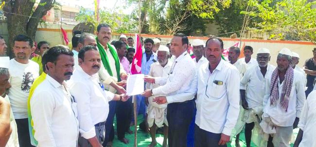 ಬಗರ್ ಹುಕಂ ಸಾಗುವಳಿದಾರರಿಗೆ ಸಾಗುವಳಿ ಹಕ್ಕುಪತ್ರ ನೀಡಿ: ಯು ಬಸವರಾಜ್ 