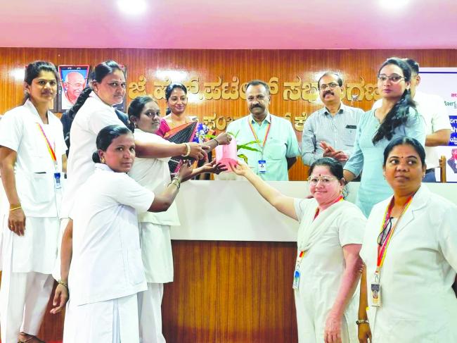 ಕೋಳಚೆ ಪ್ರದೇಶಗಳಲ್ಲಿ ಕ್ಯಾನ್ಸರ್ ಖಾಯಿಲೆಯ ಕುರಿತು ಅರಿವು ಮೂಡಿಸಿ - ಡಾ.ಲಿಂಗರಾಜು  