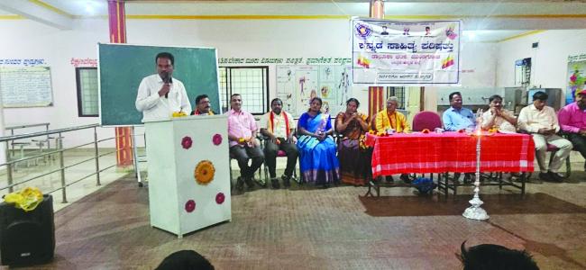 ವಿದ್ಯಾರ್ಥಿಗಳು ಚೆನ್ನಾಗಿ ಓದಿ ತಾಲೂಕಿಗೆ ಕೀರ್ತಿ ತರಬೇಕು : ಟಿ. ವೈ ದಾಸನಕೊಪ್ಪ