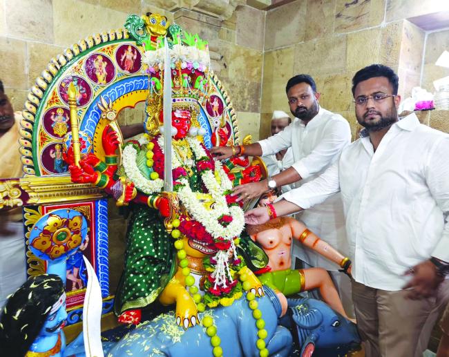 ತಾಯಿಯ ತವರೂರಿಗೆ ಸಚಿವೆ ಲಕ್ಷ್ಮೀ ಹೆಬ್ಬಾಳಕರ್ ಕಾಣಿಕೆ  