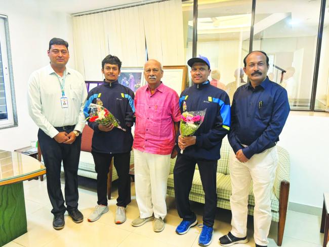 ಆಸ್ಟ್ರೇಲಿಯಾಕ್ಕೆ ಆಯ್ಕೆಯಾದ ಪ್ಯಾರಾ ಈಜು ಪಟುಗಳಿಗೆ ಡಾ.ಪ್ರಭಾಕರ ಕೋರೆ ಅಭಿನಂದನೆ 