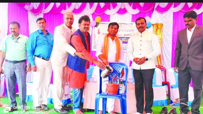 ಶಿಕ್ಷಣ ಪಡೆಯುವುದು ಅಂಕಕ್ಕಲ್ಲ ಜ್ಞಾನಕ್ಕೆ : ಶಾಸಕ ಲಮಾಣಿ