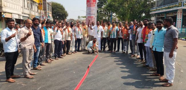 ನವದೆಹಲಿ ಬಿಜೆಪಿ ಗೆಲುವು : ವಿಜಯೋತ್ಸವ