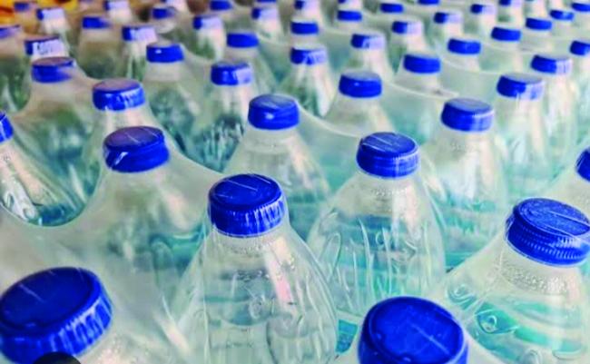 ಸರ್ಕಾರಿ ಇಲಾಖೆಯ ಕಾರ್ಯಕ್ರಮಗಳಲ್ಲಿ ಪ್ಲಾಸ್ಟಿಕ್ ವಾಟರ್ ಬಾಟಲ್ ಬಳಸೀರಿ, ಜೋಕೆ !