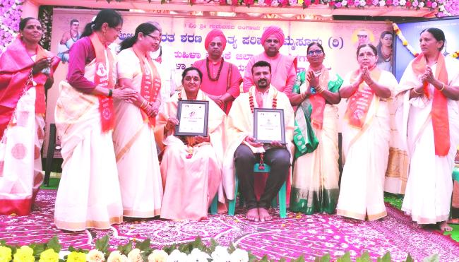 ತಾಲೂಕು ಮಟ್ಟದ ಕದಳಿ ಮಹಿಳಾ ಸಮಾವೇಶ ಅಕ್ಕನಿಗೆ ಸಂದ ಗೌರವ : ಡಾ.ರತ್ನಾ 