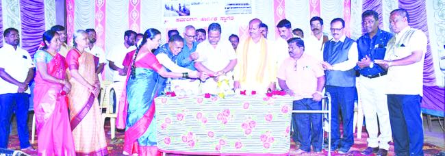  ನಯಾನಗರ ಸರ್ಕಾರಿ ಪ್ರೌಢ ಶಾಲೆಯ ವಾರ್ಷಿಕ ಸ್ನೇಹ ಸಮ್ಮೇಳನ