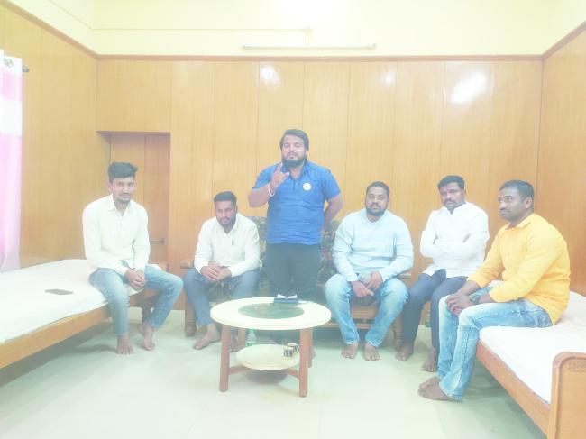 ಹಿರಿಯರ ಮಾರ್ಗದರ್ಶನದಲ್ಲಿ ಕಾಂಗ್ರೆಸ್ ಪಕ್ಷದ ಯುವ ಸಮೂಹ ಸಂಘಟನೆ- ಪ್ರವೀಣ ಪೂಜಾರಿ  