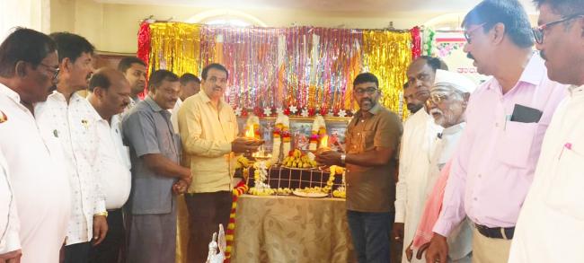 ತಾಲೂಕು ಆಡಳಿತದಿಂದ ಕಾಯಕ ಶರಣರ ಜಯಂತಿ ಆಚರಣೆ