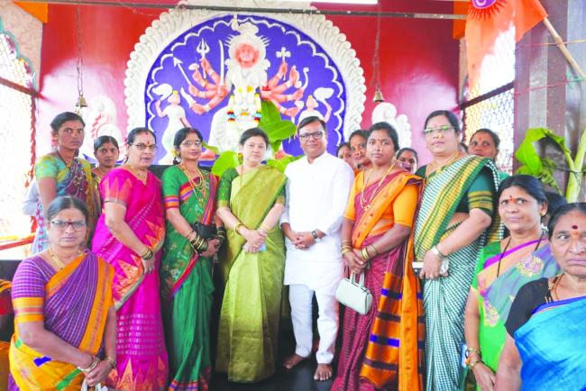 1001 ಜನ ಸುಮಂಗಲಿಯರಿಗೆ ಉಡಿ ತುಂಬುವ ಕಾರ್ಯಕ್ರಮ