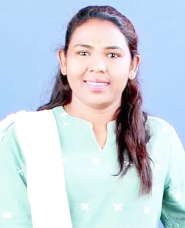 ರಜತ ಪ್ರಶಸ್ತಿಗೆ ಕು.ಆರತಿ ಶಹಾಪುರ ಆಯ್ಕೆ: ಅಭಿನಂದನೆ 