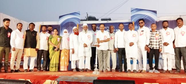 ಇಕ್ರಾ ಶಿಕ್ಷಣ ಸಂಸ್ಥೆಯ ಕಾರ್ಯ ಶ್ಲಾಘನೀಯ: ವಾಲಿಕಾರ