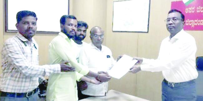 ವಿಜಯಪುರದಲ್ಲಿ ದಲಿತ ಮಹಿಳೆ ಮೇಲೆ ದೌರ್ಜನ್ಯ  ಆರೋಪಿಗಳನ್ನು ಬಂಧಿಸಲು ಆಗ್ರಹ 