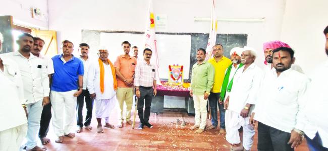 ತಾಲೂಕಾಡಳಿತದಿಂದ ಸಂತ ಸೇವಾಲಾಲರ ಜಯಂತಿ ಆಚರಣೆ