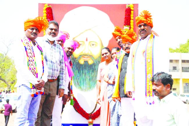 ಬಳ್ಳಾರಿಯಲ್ಲಿ ಸಂಭ್ರಮದ ಸಂತ ಸೇವಾಲಾಲ್ ಜಯಂತಿ ಆಚರಣೆ