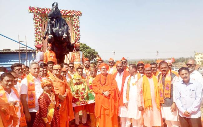 ಹುಕ್ಕೇರಿ ಶ್ರೀ ಶಿವಾಜಿ ಮಹಾರಾಜರ ಪುತ್ತಳಿ ಅನಾವರಣ