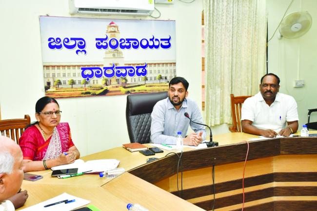 ಶೀಘ್ರದಲ್ಲಿ ಧಾರವಾಡ ಜಿಲ್ಲಾಮಟ್ಟದ ಉದ್ಯೋಗ ಮೇಳ ಆಯೋಜನೆ: ಜಿ.ಪಂ. ಸಿಇಓ ಭುವನೇಶ ಪಾಟೀಲ 