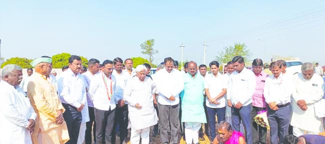 ಕಾರ್ಮಿಕರ ಸಮುದಯ ಭವನದ ಕಟ್ಟಡದ  ಶಿಲಾನ್ಯಾಸ ಕಾರ್ಯಕ್ರಮ 