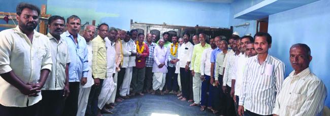 ಕೈಮಗ್ಗ ನೇಕಾರರ ಉತ್ಪಾದನಾ ಮತ್ತು ಮಾರಾಟ ಸಹಕಾರಿ ಸಂಘಕ್ಕೆ ನೂತನ ಅಧ್ಯಕ್ಷ ಹಾಗೂ ಉಪಾಧ್ಯಕ್ಷರ ಆಯ್ಕೆ