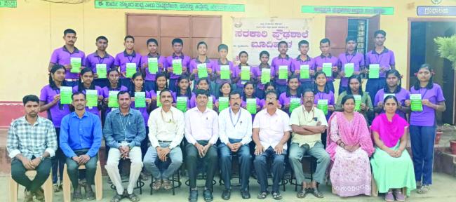 ಆತ್ಮವಿಶ್ವಾಸದಿಂದ ಪರೀಕ್ಷೆ ಬರೆಯಿರಿ: ಎನ್‌.ಎಫ್‌.ಕಿತ್ತೂರ 