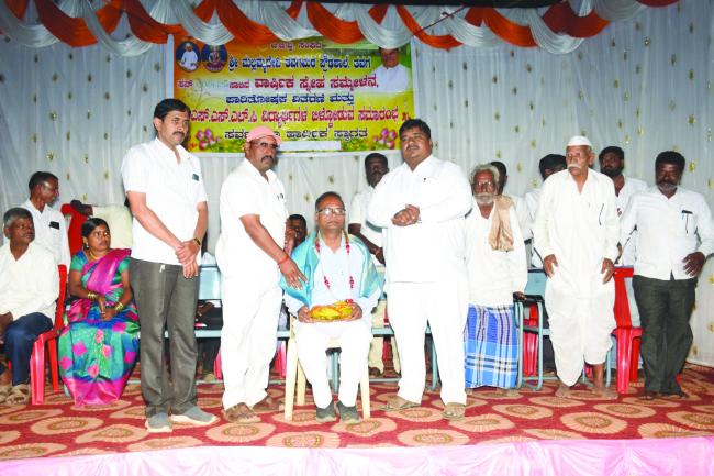  ಎಸ್‌. ಎಸ್‌.ಎಲ್‌.ಸಿ. ವಿದ್ಯಾರ್ಥಿಗಳ ಬೀಳ್ಕೊಡುಗೆ ಹಾಗೂ ಪ್ರಶಸ್ತಿ ವಿತರಣೆ