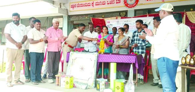 ಗ್ರಾಮೀಣ ಮಟ್ಟದಲ್ಲಿ ಕ್ರೀಡಾ ಪ್ರತಿಭೆಗಳು ಬೆಳೆಯಲಿ: ಸಿದ್ದಣ್ಣಾ ದುರದುಂಡಿ 