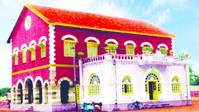 ಕಂಡಕ್ಟರ ಮೇಲೆ ಹಲ್ಲೆ: ಕವಿವ ಸಂಘ ಖಂಡನೆ  