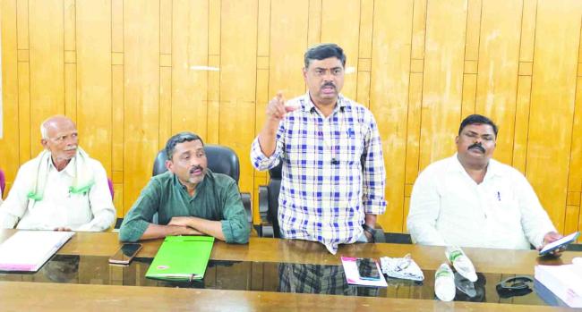 ವಿಶ್ವವಿದ್ಯಾಲಯಗಳನ್ನು ಮುಚ್ಚುವ ತೀರ್ಮಾನವನ್ನು ಕೂಡಲೇ ರದ್ದುಪಡಿಸಬೇಕೆಂದು ರಾಜ್ಯ ಸರ್ಕಾರಕ್ಕೆ ಆಗ್ರಹ 