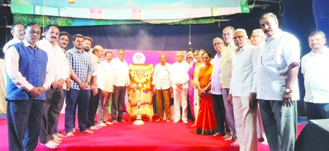 ದಿಽಽ ಹೆಚ್ ಲಿಂಗಾರೆಡ್ಡಿ ರವರ 49ನೇ ಪುಣ್ಯತಿಥಿ ಸಮಾರಂಭ ಕಾರ್ಯಕ್ರಮ