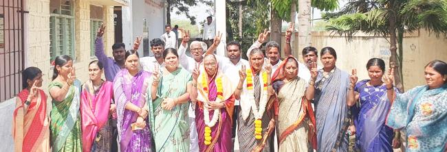 ವಡವಡಗಿ ಗ್ರಾಪಂ ಅಧ್ಯಕ್ಷ-ಉಪಾಧ್ಯಕ್ಷರ ಅವಿರೋಧ ಆಯ್ಕೆ  