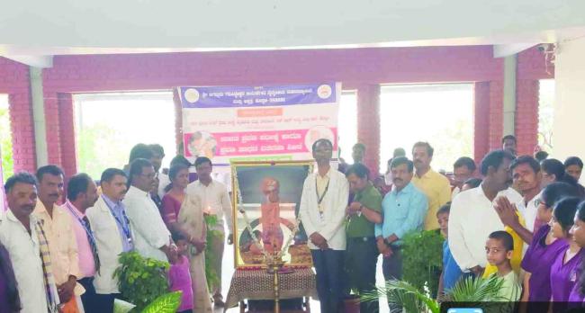 ಸಕಲಚೇತನ - ಉಚಿತ ಶ್ರವಣ ಸಾಧನ ವಿತರಣೆ ಕಾರ್ಯಕ್ರಮ ಕೊಪ್ಪಳ