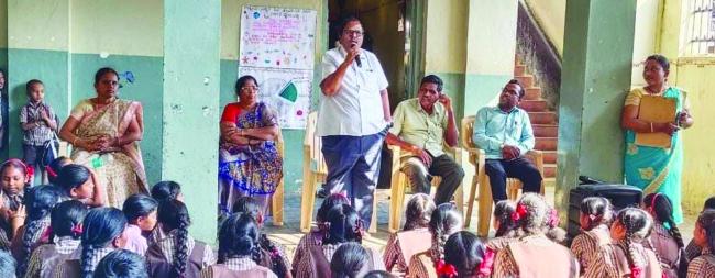 ವೈಜ್ಞಾನಿಕ ಮನೋಭಾವನೆ ಬೆಳೆಸಿಕೊಳ್ಳಿ: ಡಾ ಎಂ ಧರ್ಮಣ್ಣ