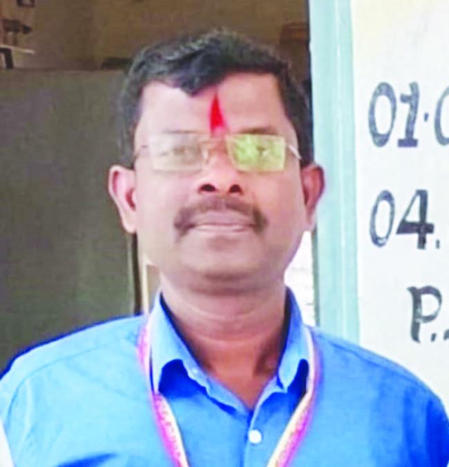 ಶಾಲೆಗೆ ಬಂದ ಶಿಕ್ಷಕ ಹೃದಯಾಘಾತದಿಂದ ಸಾವು 