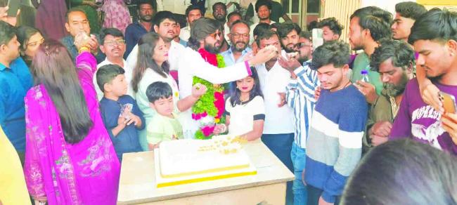 ವಿರಾಮದ ನಂತರ ಚಿತ್ರ ರಾಜ್ಯಾದ್ಯಂತ  ಅದ್ಧೂರಿಯಾಗಿ ಬಿಡುಗಡೆಸಿನಿ ಅಭಿಮಾನಿಗಳಿಂದ ಉತ್ತಮ ಪ್ರತಿಕ್ರಿಯೆ