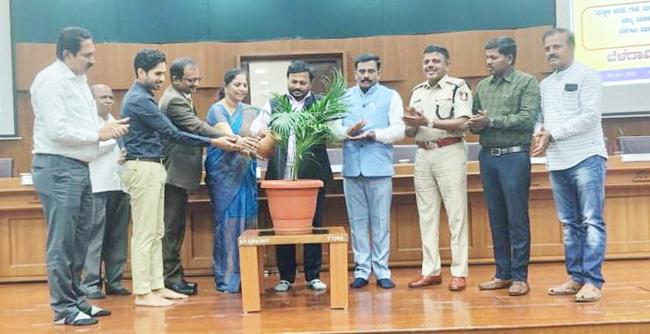 ಜಿಲ್ಲಾ ಮಕ್ಕಳ ರಕ್ಷಣಾ ಘಟಕ: ವಿಭಾಗ ಮಟ್ಟದ ಕಾರ್ಯಾಗಾರ 