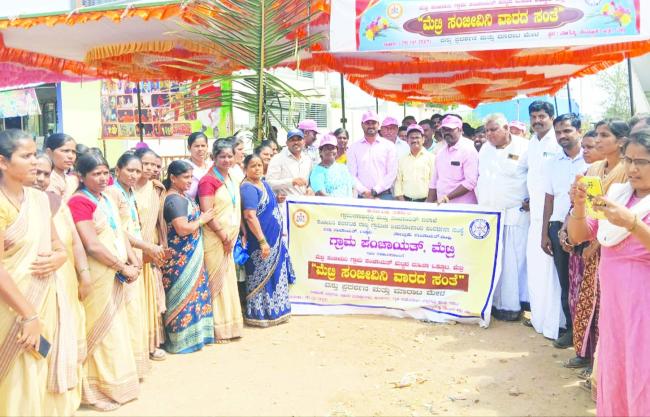 ಜನರ ಗಮನಕ್ಕೆ ತರದೇ ರಸ್ತೆ ಅಗಲೀಕರಣಕ್ಕೆ ಮುಂದಾದ ಗ್ರಾಪಂ : ಬಡ ಕುಟುಂಬ ಬೀದಿಗೆ : ರಸ್ತೆ ಅಗಲೀಕರಣಕ್ಕೆ ವಿರೋಧ  