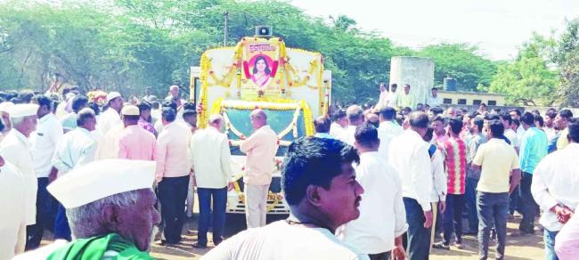 ಜನಪದ ಸಾಹಿತ್ಯದಿಂದ ಕನ್ನಡ ಸಾಹಿತ್ಯ ಶ್ರೀಮಂತ: ವಾಲಿಕಾರ  