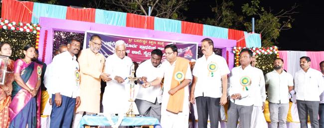 ಇಂದು ಕಲಿಕಾ ಸಾಮರ್ಥ್ಯ ಹೆಚ್ಚಿದೆ : ಶಾಸಕ ಸಿದ್ದು ಸವದಿ 