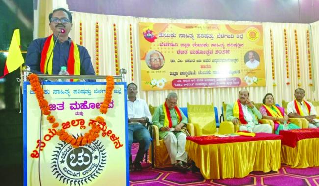 ಚುಟುಕು ಚಿಕ್ಕದಾದರೂ ಅರ್ಥದಲ್ಲಿ ತಿವಿಕ್ರಮನಂತೆ-ನಾಗೇಶ್ ನಾಯಕ