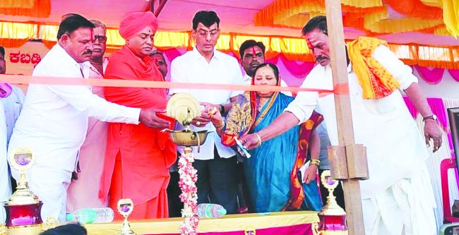 ‘ಮೊಬೈಲ್ ಗೀಳಿನಿಂದ ಮಕ್ಕಳನ್ನು ಹೊರ ತರುವುದು ಅಗತ್ಯ