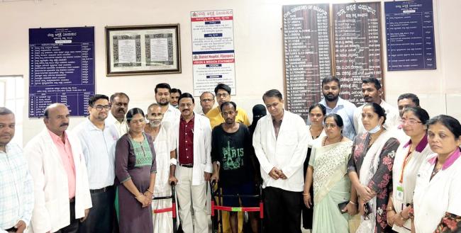 ಜಿಲ್ಲಾಸ್ಪತ್ರೆಯಲ್ಲಿ ಪ್ರಥಮ ಬಾರಿಗೆ  ಮೊಣಕಾಲು ಮತ್ತು ಚಪ್ಪೆಯ ಎಲಬು ಮರು ಜೋಡಣೆ ಶಸ್ತ್ರಚಿಕಿತ್ಸೆ ಯಶಸ್ಸು