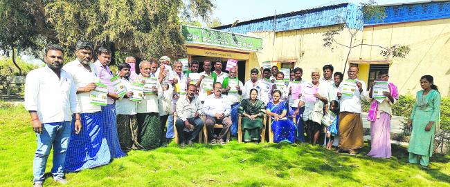 ಸೂಕ್ಷ್ಮ ನೀರಾವರಿಯಲ್ಲಿ ರಸವಾರಿ ಪದ್ಧತಿ ಮೂಲಕ  ರಾಸಾಯಿನಿಕ ಗೊಬ್ಬರಗಳ ಮಿತವ್ಯಯ ಸಾಧನೆ