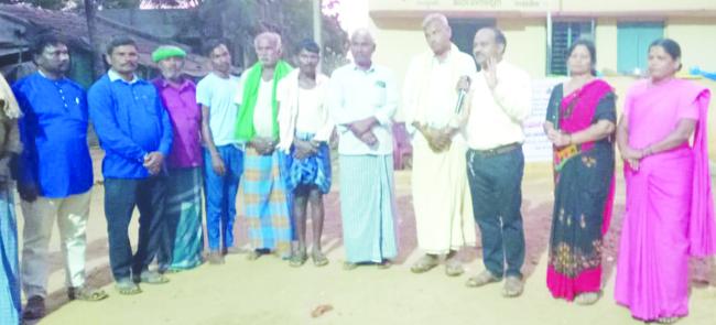 ಮನೆಯ ಸುತ್ತಮುತ್ತ ನೈರ್ಮಲ್ಯ ಕಾಪಾಡುವಲ್ಲಿ ಗ್ರಾಮಸ್ಥರು ಪ್ರಮುಖ ಪಾತ್ರವಹಿಸುವ ಮೂಲಕ ಸ್ವಚ್ಛ ಗ್ರಾಮವನ್ನಾಗಿಸಲು ಸಹಕರಿಸಿ: ಮಾಲತೇಶ ಕಂಬಳಿ