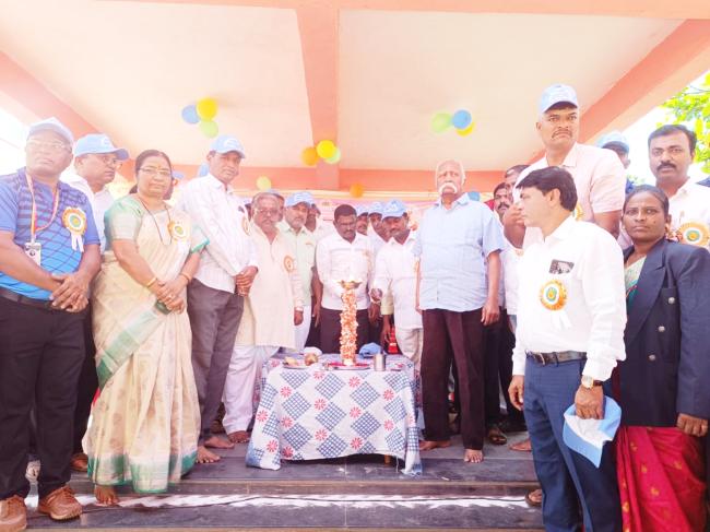 ಪ್ರಕಾಶ ಹುಕ್ಕೇರಿ ಅವರಿಂದ ದೈಹಿಕ ಶಿಕ್ಷಕರ ಜಿಲ್ಲಾ ಮಟ್ಟದ ಕ್ರೀಡಾಕೂಟ ಉದ್ಘಾಟನೆ