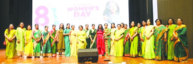 ಸಮಾಜದಲ್ಲಿರುವ ಲಿಂಗ ತಾರತಮ್ಯವನ್ನು ಹೋಗಲಾಡಿಸಬೇಕಿದೆ