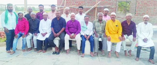 ಪಠಾನ್ ಮಸೀದಿಯಲ್ಲಿ ಆಟೋ ಚಾಲಕರಿಂದ ಇಫ್ತಾರ್ ಕೂಟ