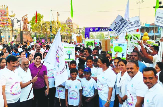 ಎಸ್ಕೆ ಮೋದಿ ಶಾಲೆಗೆ ದಶಕದ ಸಂಭ್ರಮ: ಜನತೆಗೆ ಪರಿಸರ ಸಂರಕ್ಷಣೆಯ ಜಾಗೃತಿ