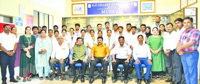 ಕೆಎಲ್‌ಇ ಕಾಲೇಜ್ ಆಫ್ ಫಾರ್ಮಸಿಗೆ ರೂ. 2.16 ಕೋಟಿ ಮಂಜೂರು